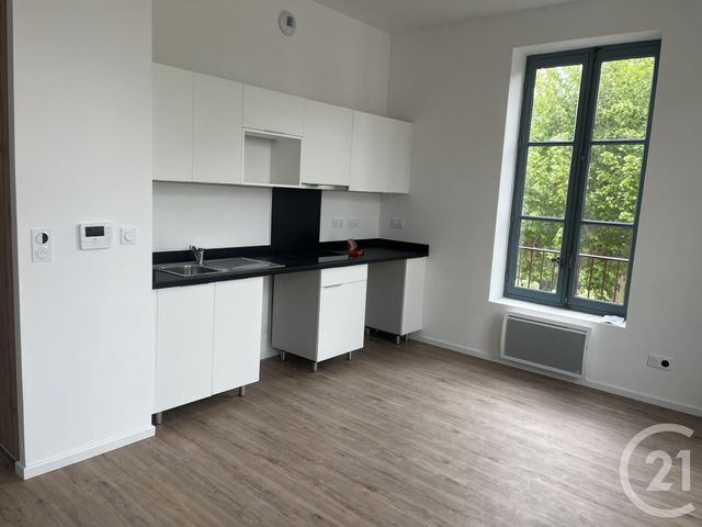 Appartement F2 à louer - 2 pièces - 42.37 m2 - SOMMIERES - 30 - LANGUEDOC-ROUSSILLON - Century 21 Jcd Immobilier